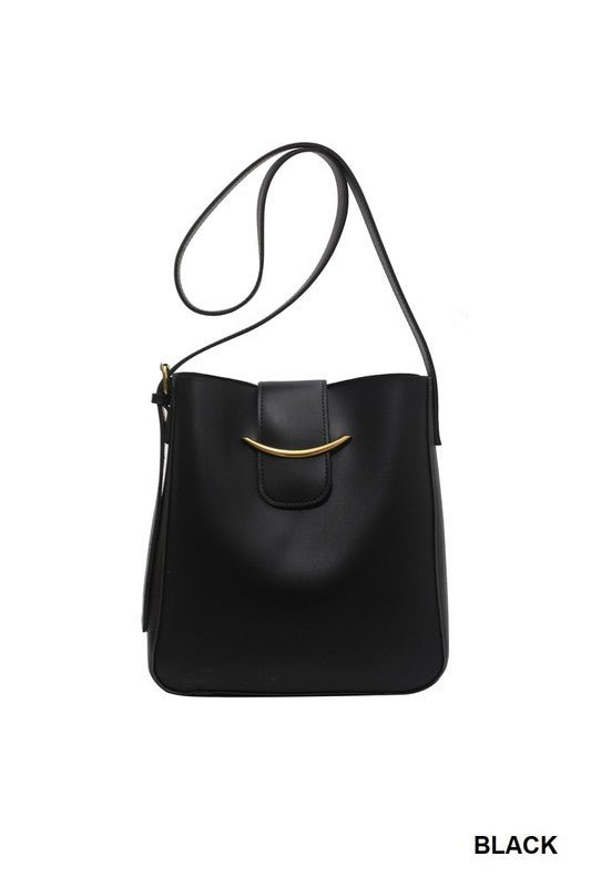 City Stride Shoulder Bag