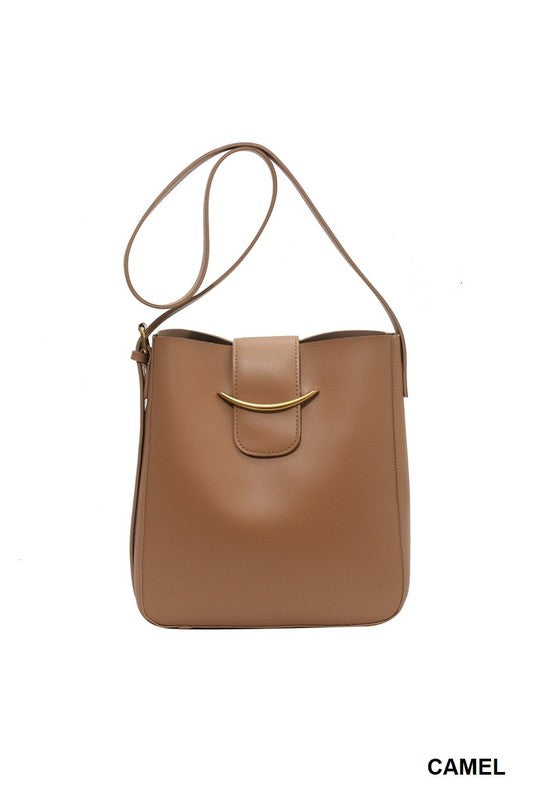 City Stride Shoulder Bag