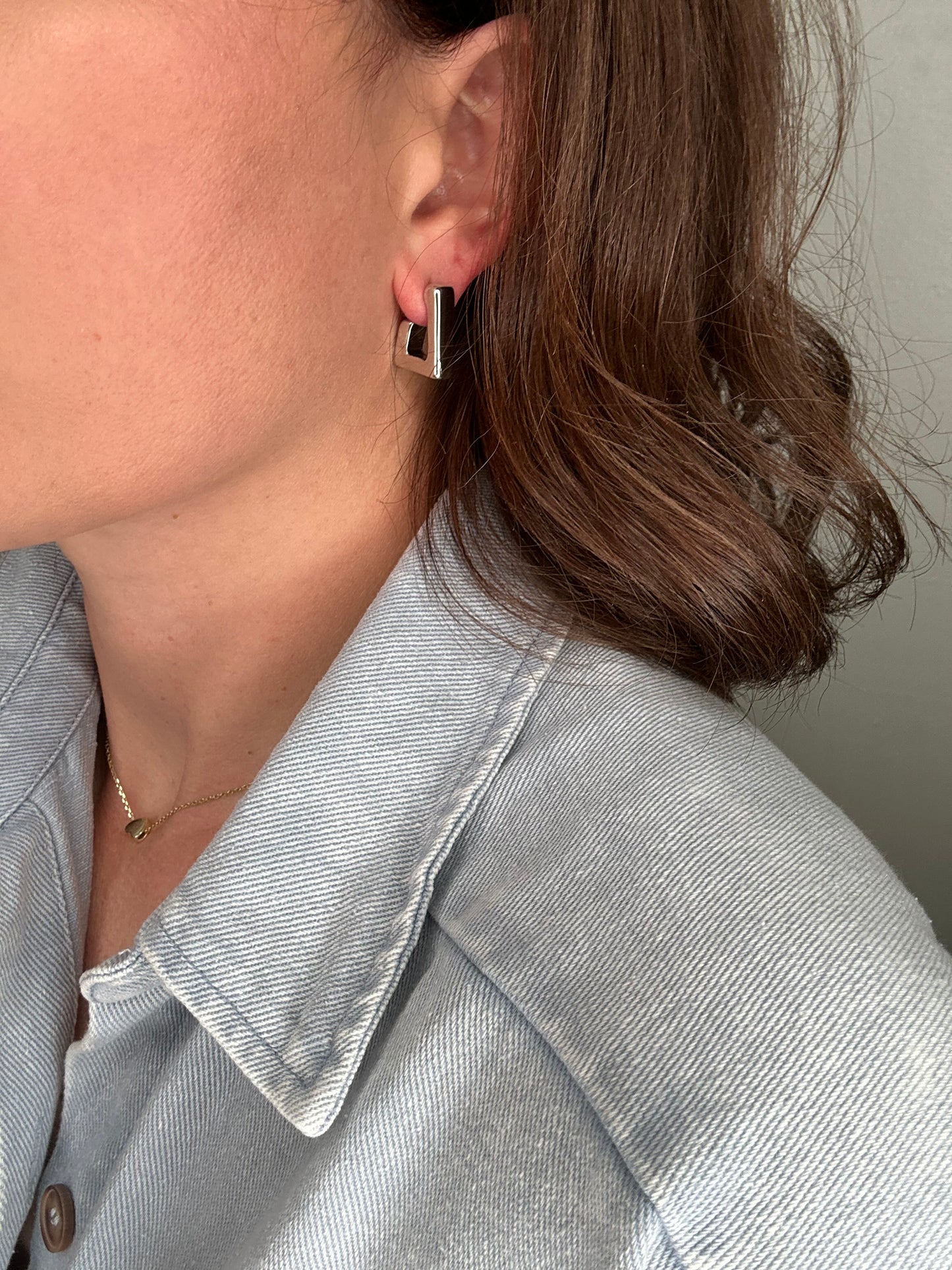 Trapezoid Metal Hoop Earrings