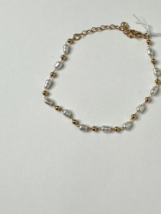 Pearl & Metal Ball Chain Bracelet