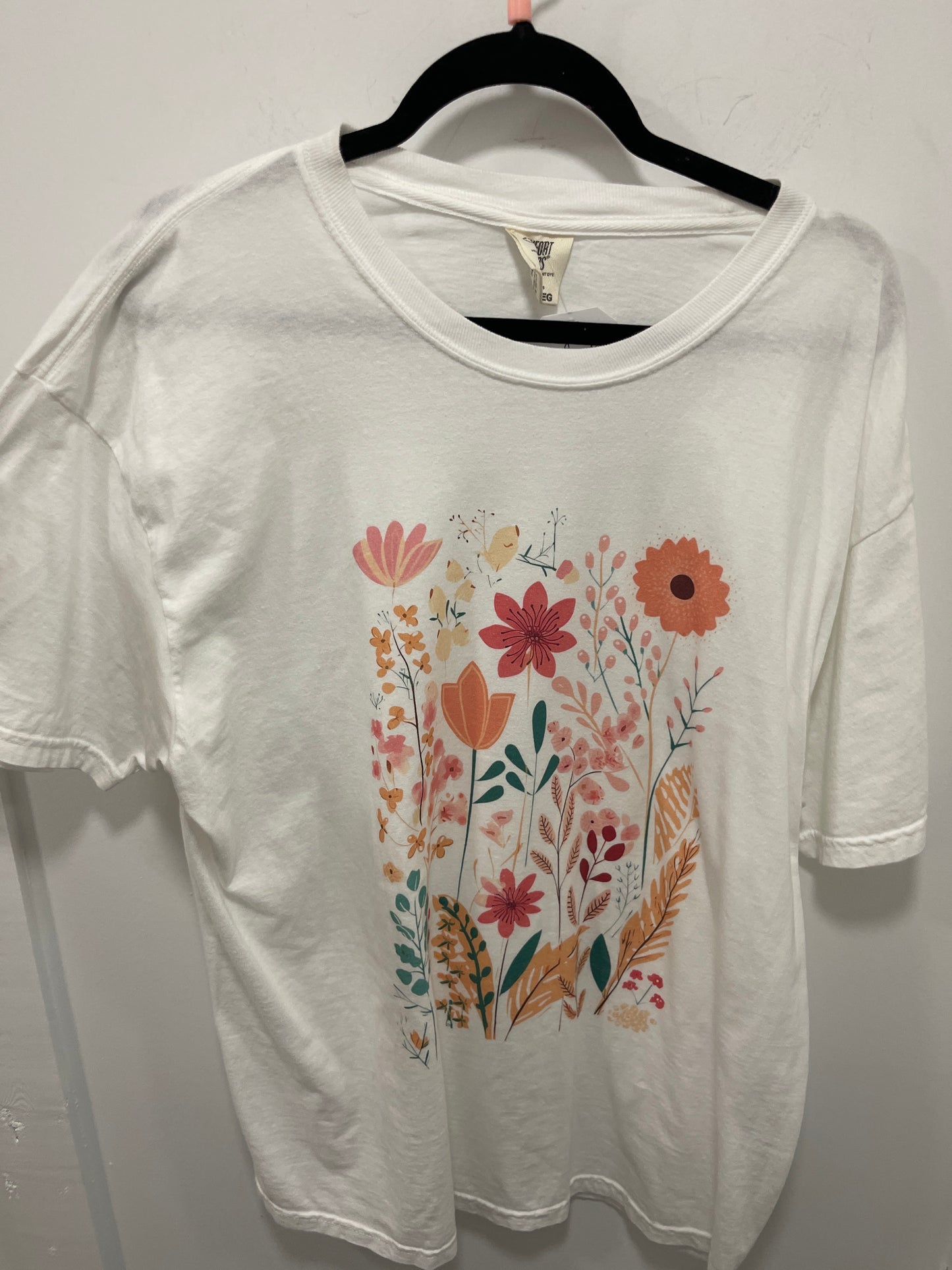 Find Flowers Oversized Graphic Tee
