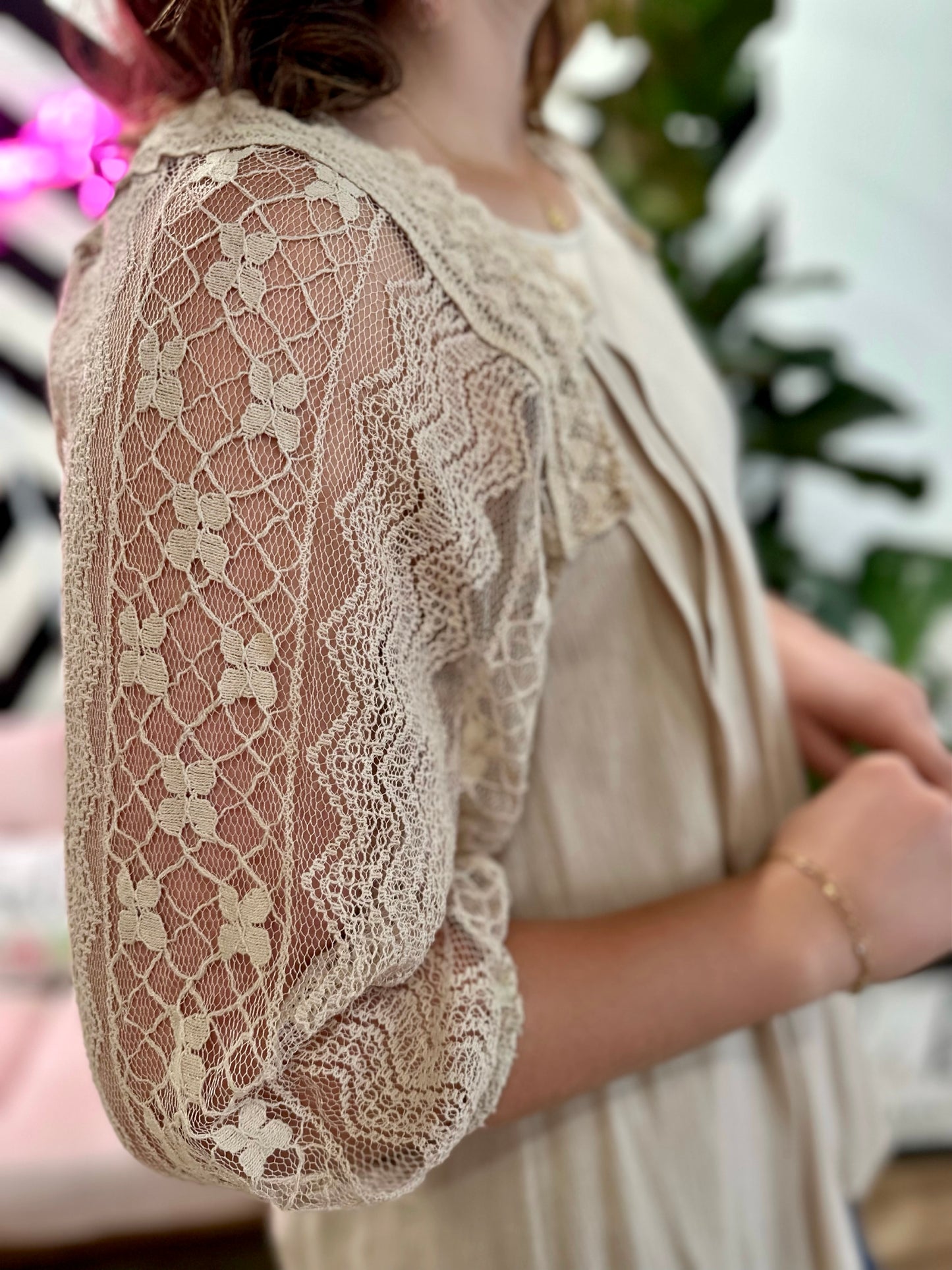 Maddie Lace Sleeve Dress