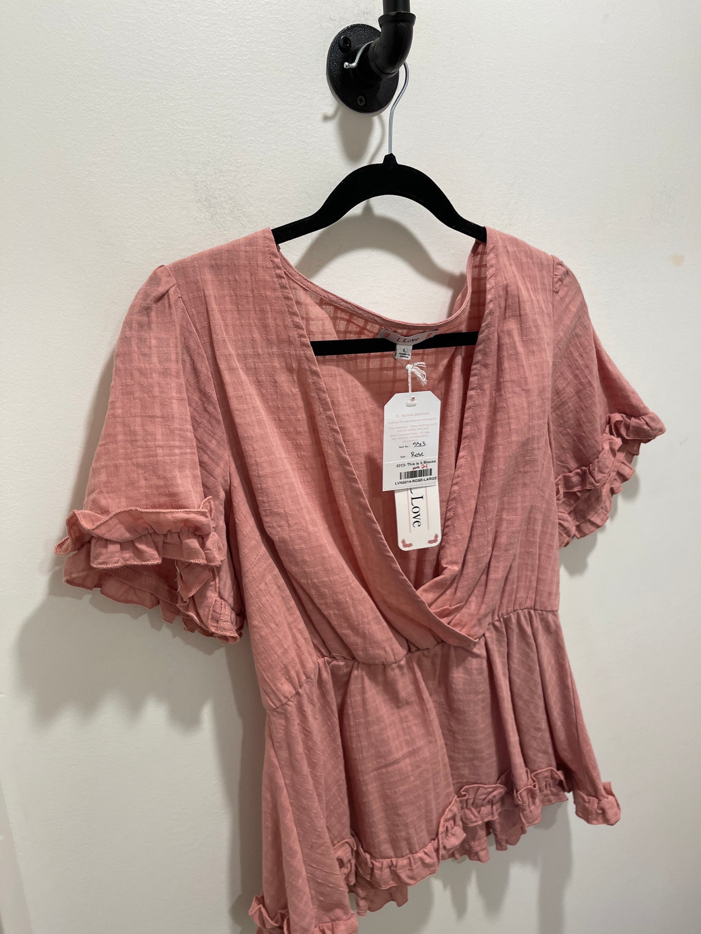 This is it Blouse