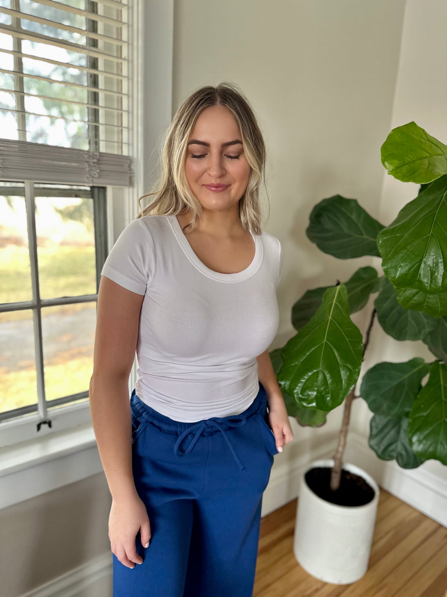 Bloomingdale Ribbed Basic Tee