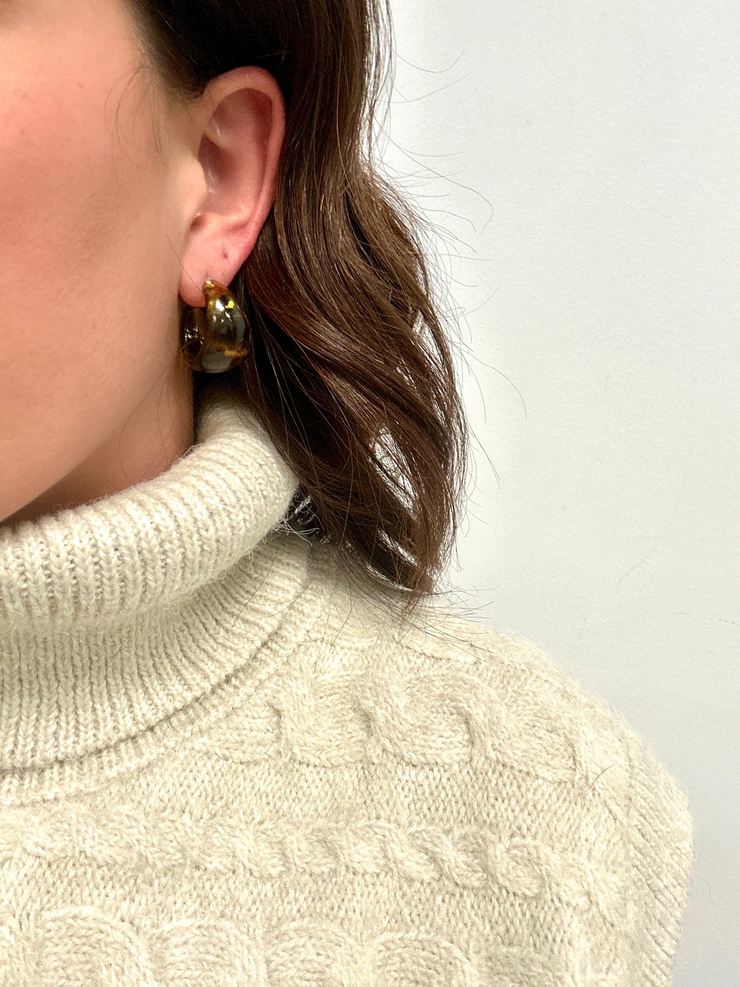 Graduated Marble Hoops