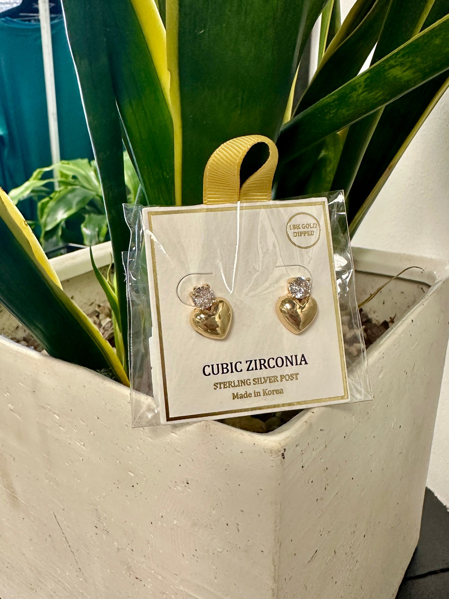 Rhinestone & Heart Stud Earrings