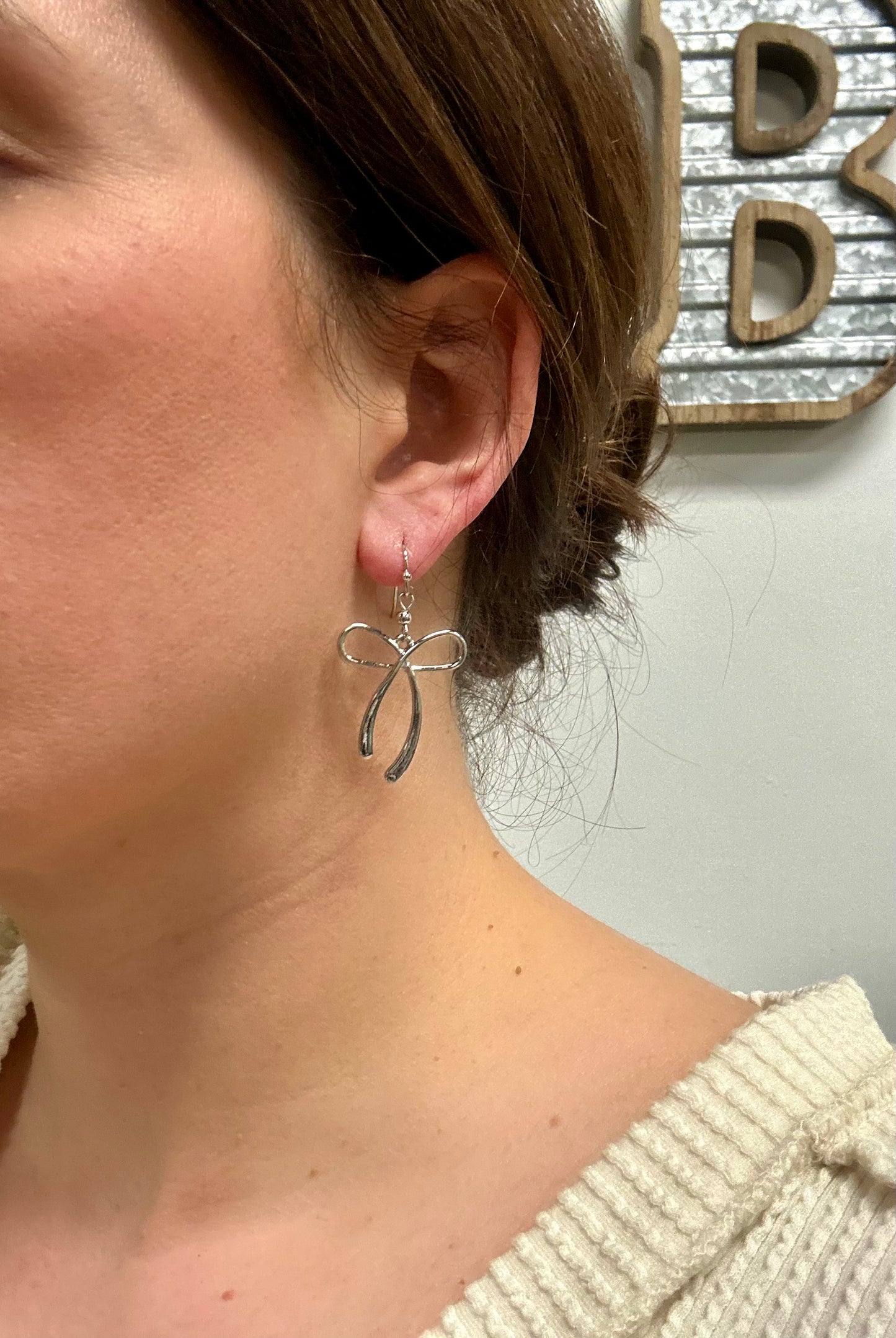 Ribbon Outline Drop Earrings