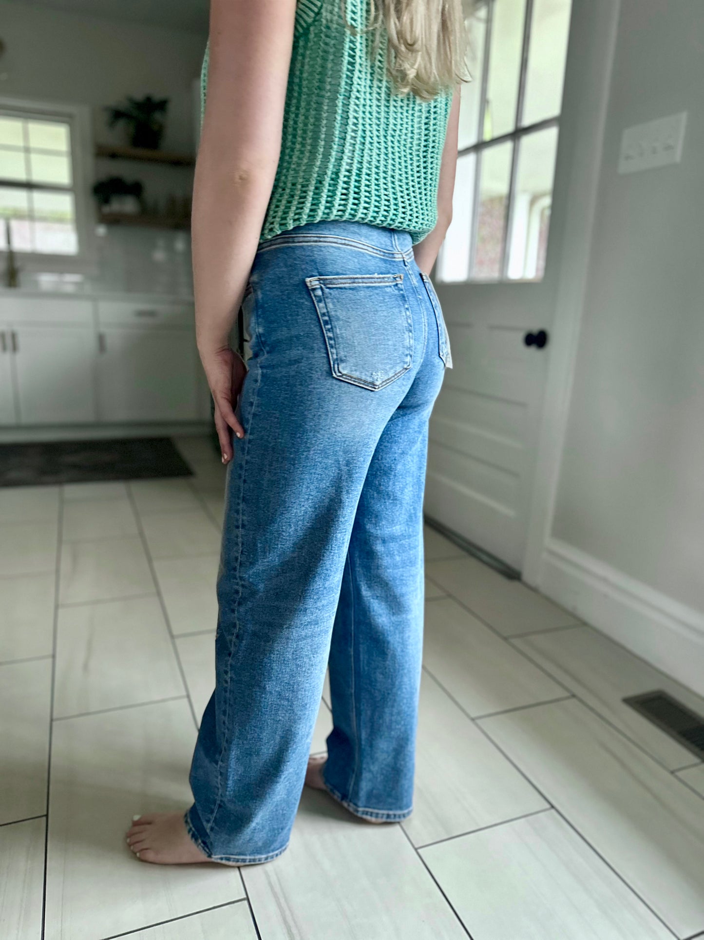 Melmore Risen High Rise Wide Leg Baggy Jeans
