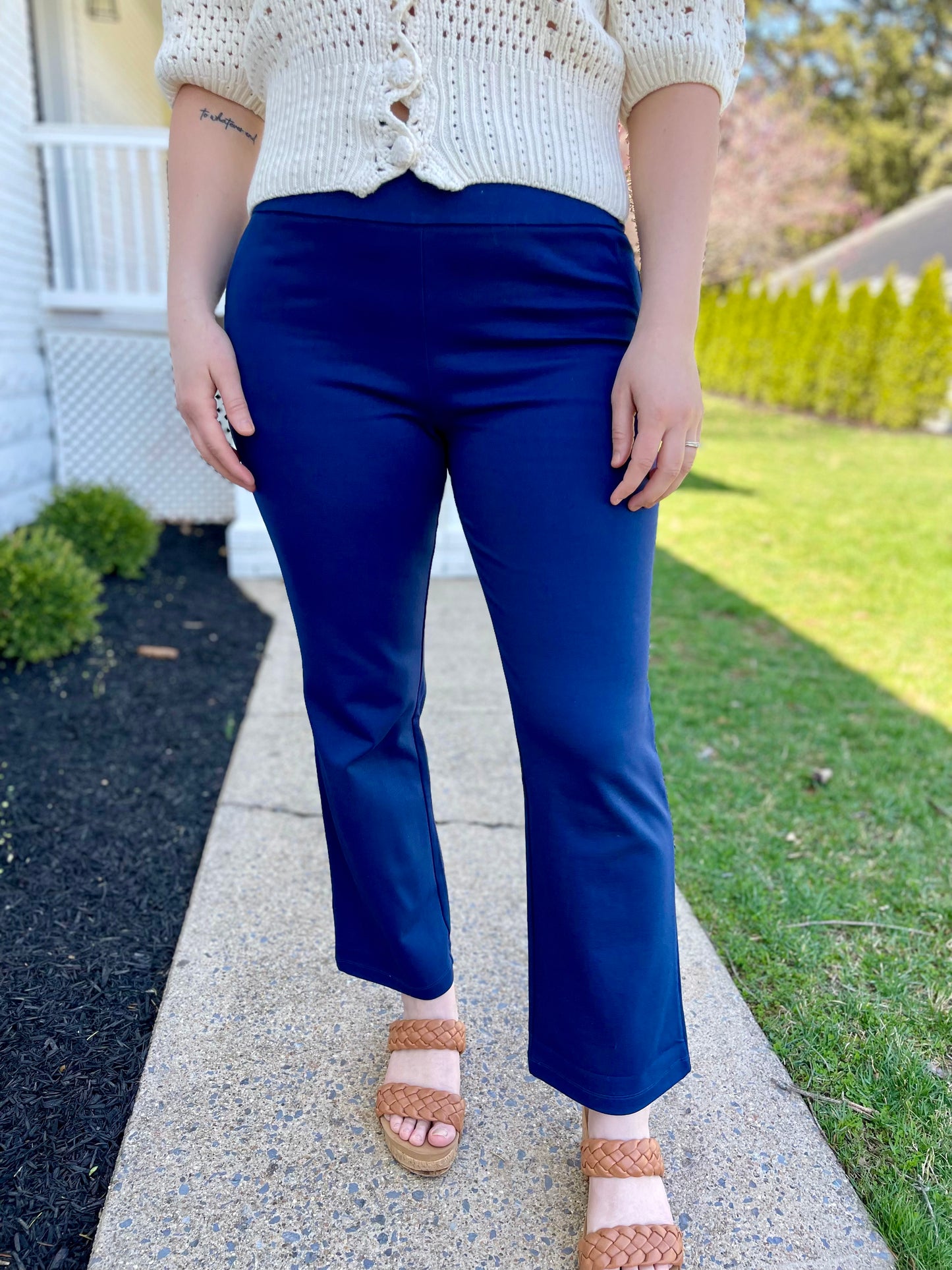 MAGIC High Waisted Slim Straight Pants