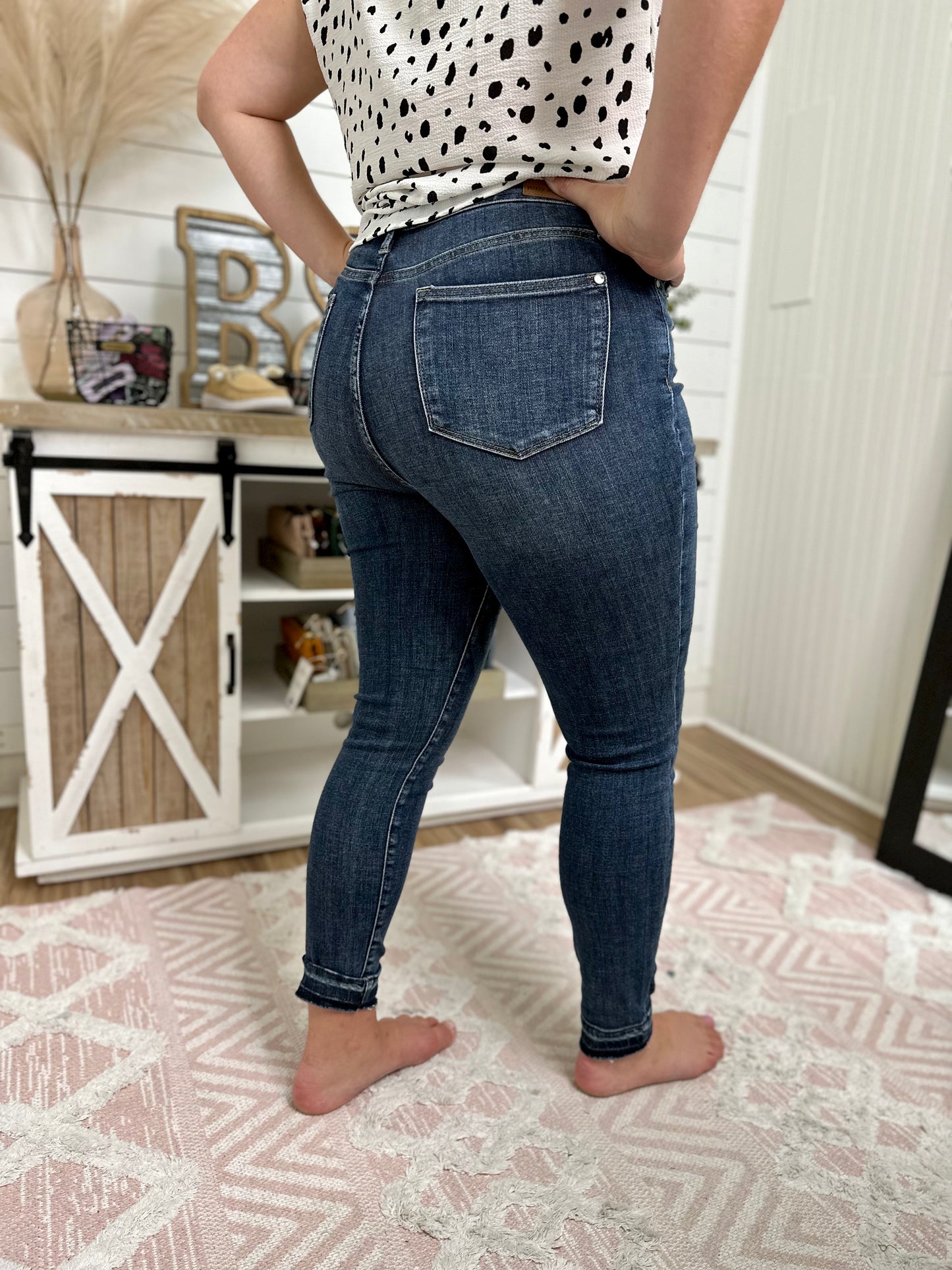 Judy Blue Hi-Waisted Tummy Control Robin Skinny