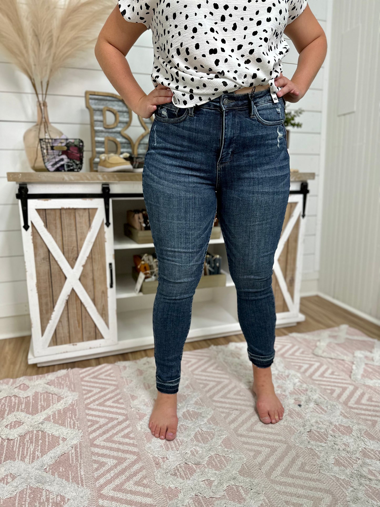 Judy Blue Hi-Waisted Tummy Control Robin Skinny