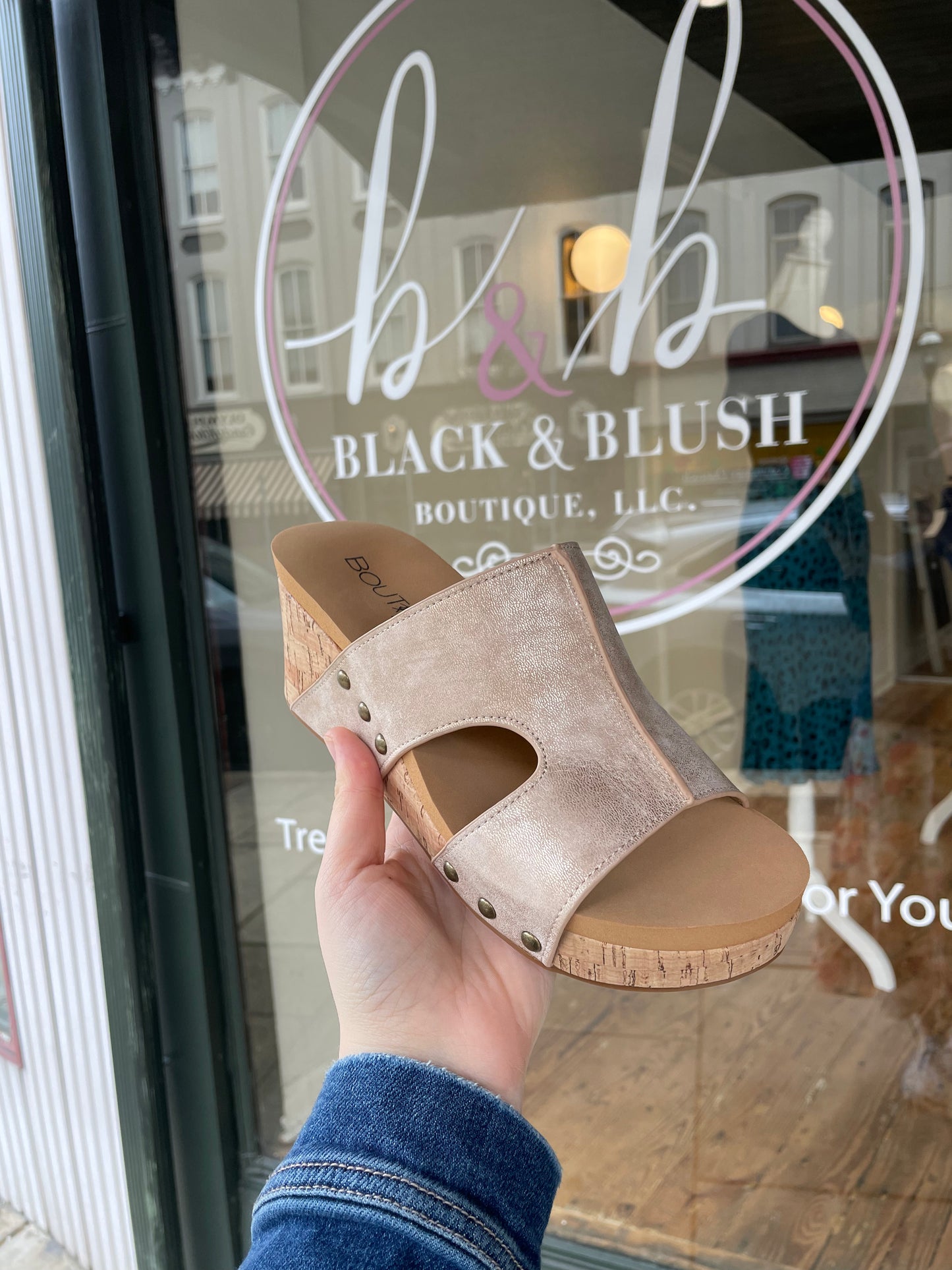 Oasis Sandals