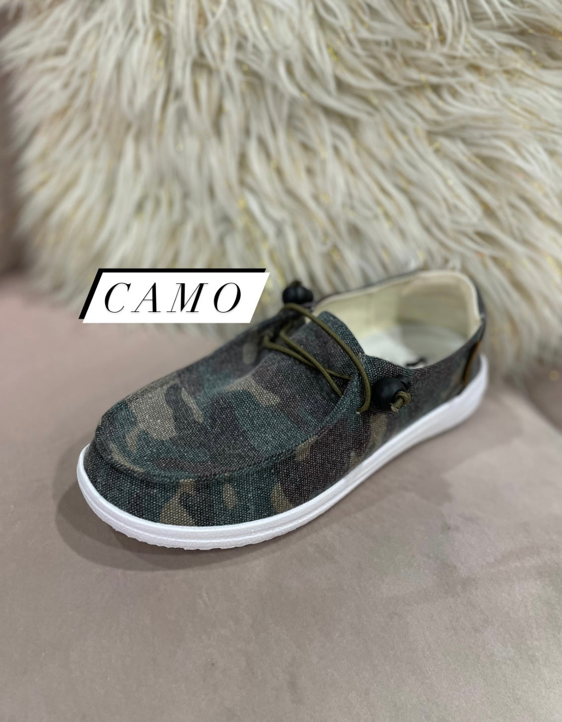 Corky Kayak Sneaker