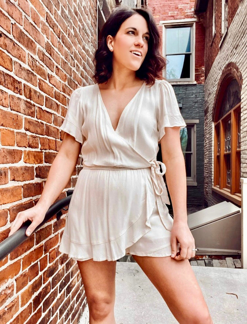 3550 - Flutter Sleeve Basic Romper