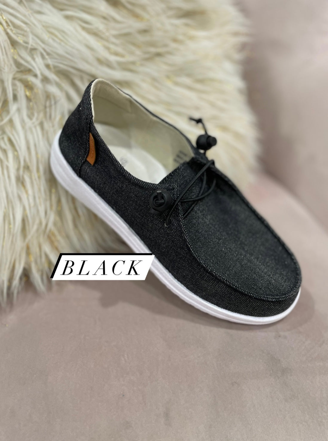 Corky Kayak Sneaker