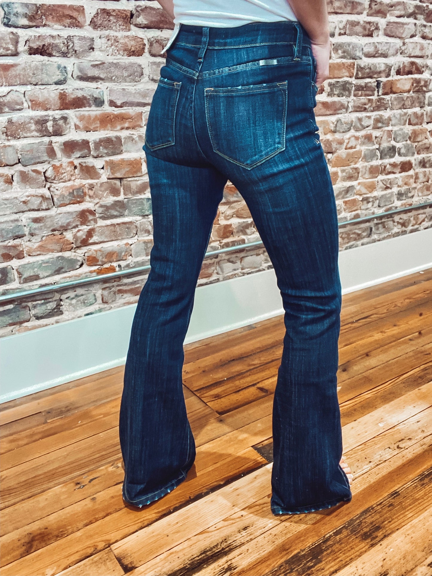 Kancan Ocala Petite Mid Rise Flare Jeans