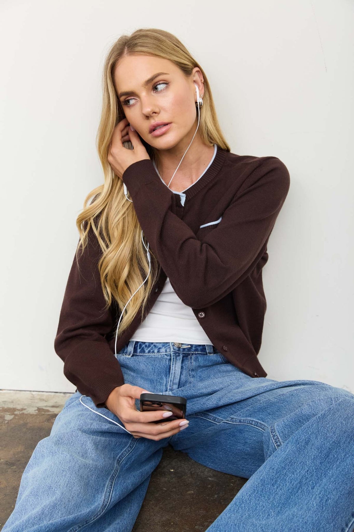 Riverview Contrast Piping Cardigan