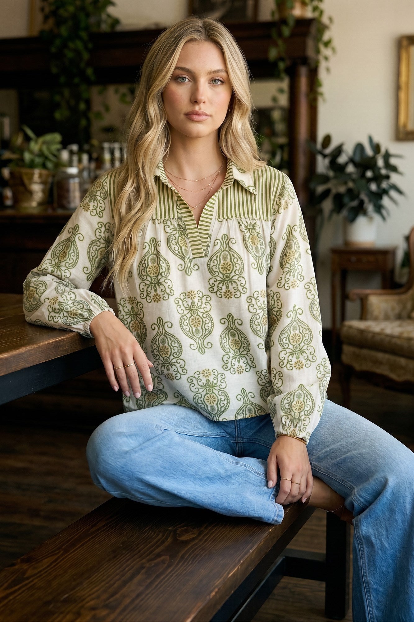 Shelby Contrast Collared Blouse