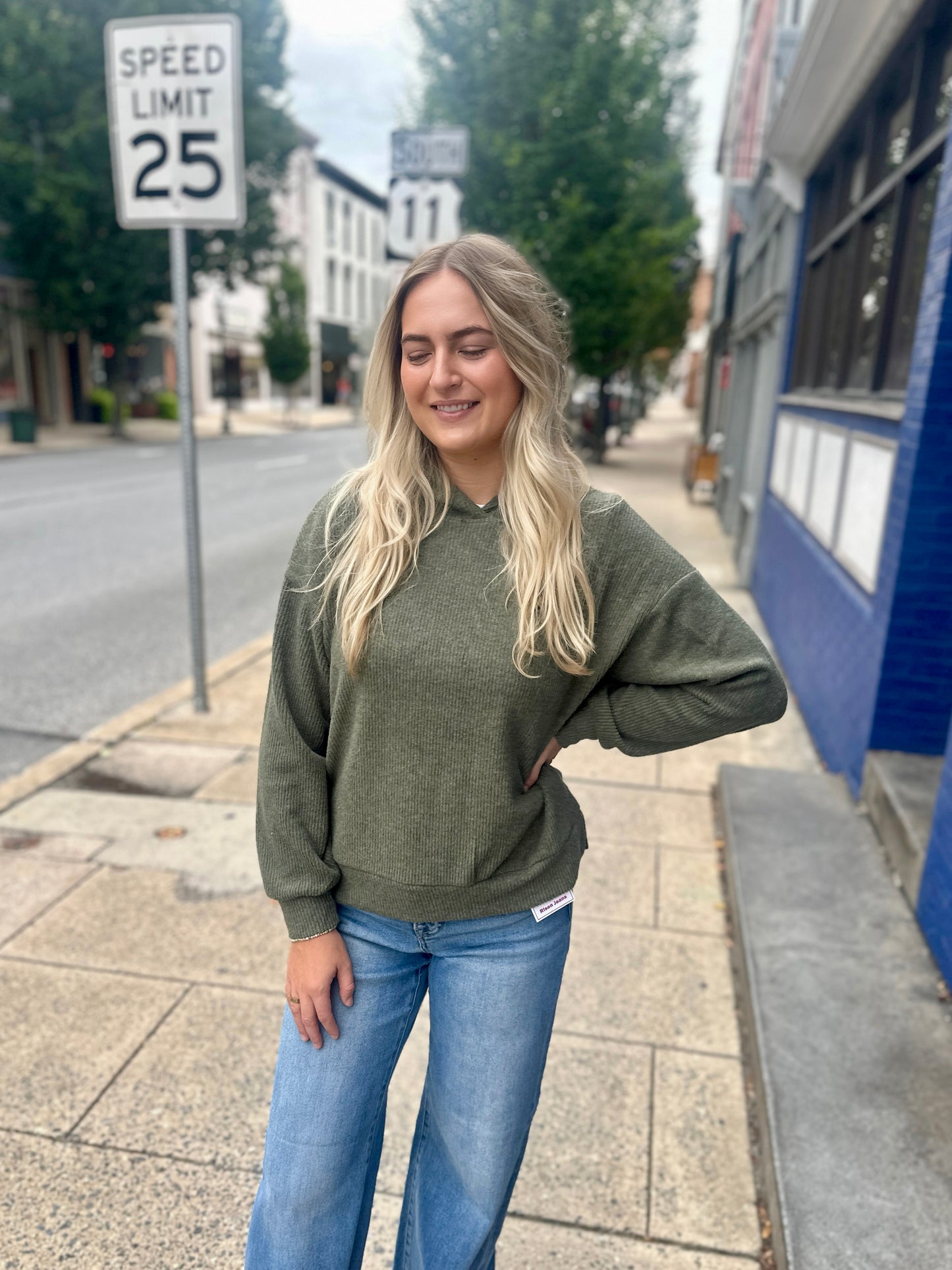 Covington Ribbed Hooded Sweater