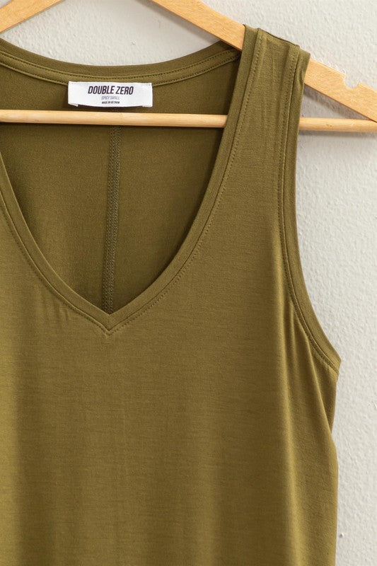 Demopolis Basic Tank Top