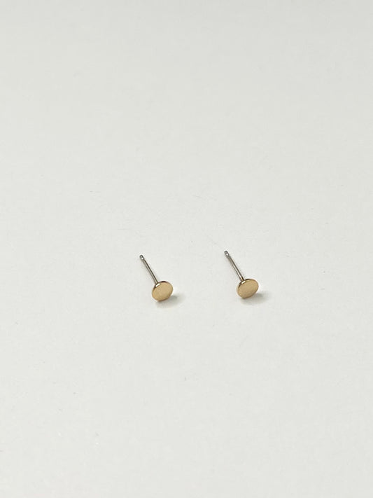 Dot Metal Studs