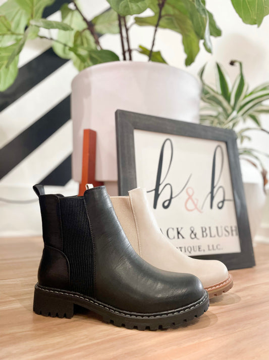 Corky Howl Boots