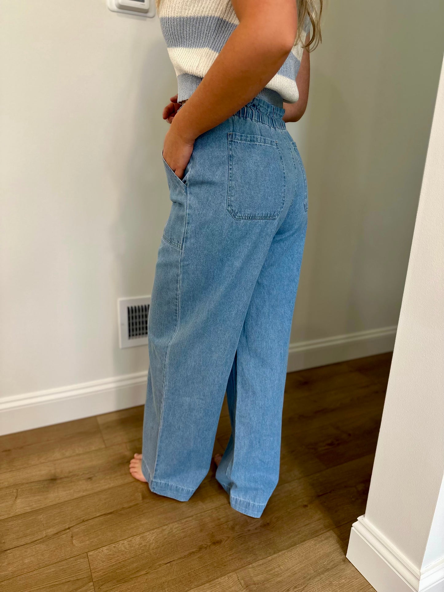 Patch Pocket Wide-Leg Denim Pants