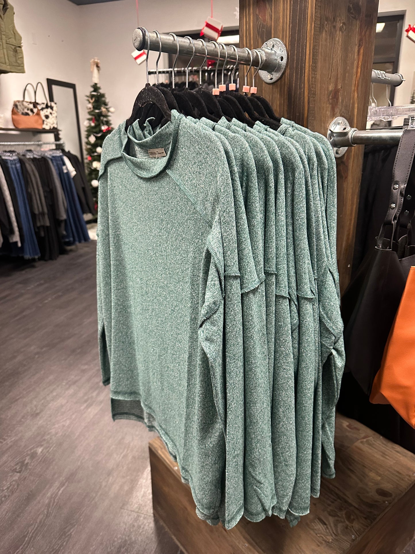 El Paso Basic Hacci Top