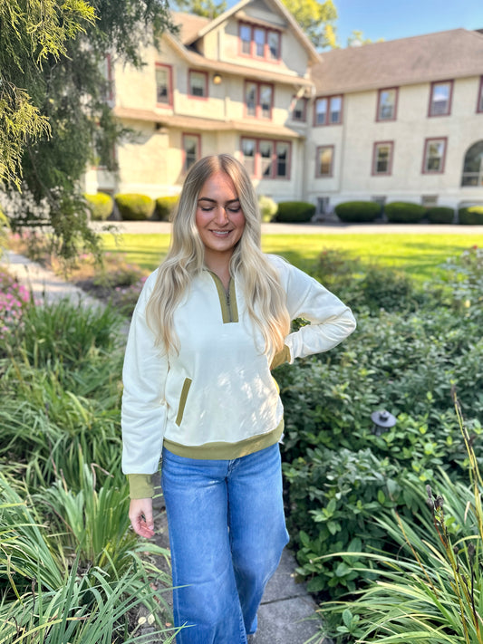 Scottsville Mock Neck Sweatshirt