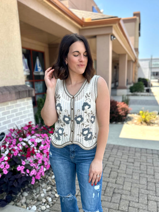 Yonkers Floral Sweater Vest