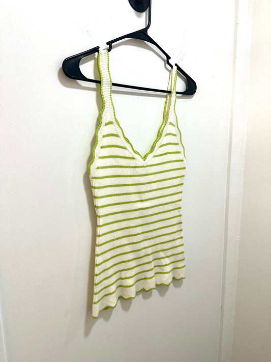 Urbandale Scallop Hem Tank Top