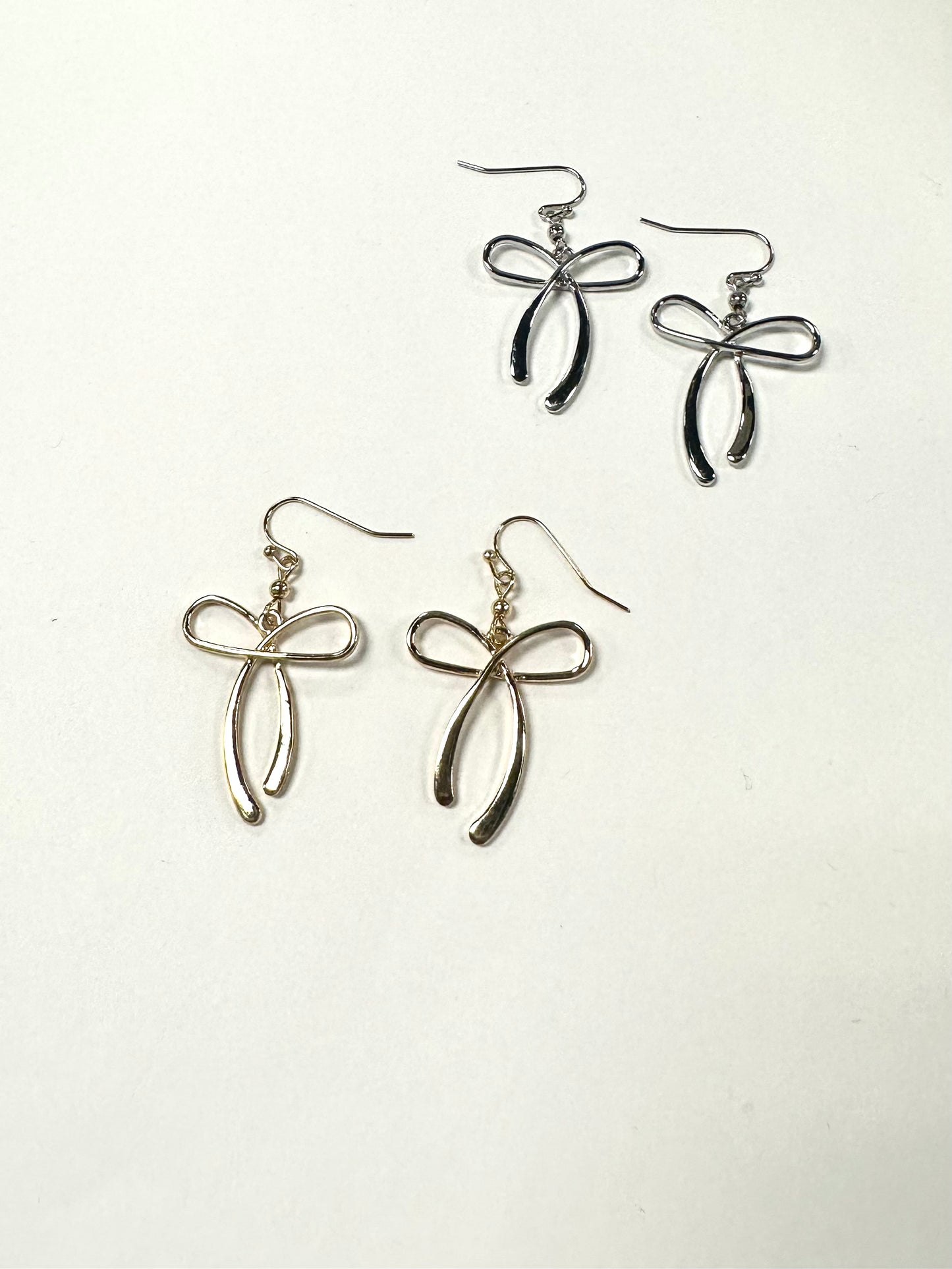 Ribbon Outline Drop Earrings