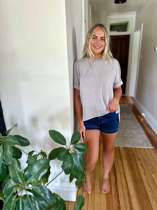 Covington Ribbed Relaxed Top