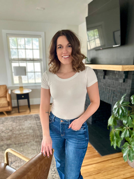 Bloomingdale Ribbed Basic Tee
