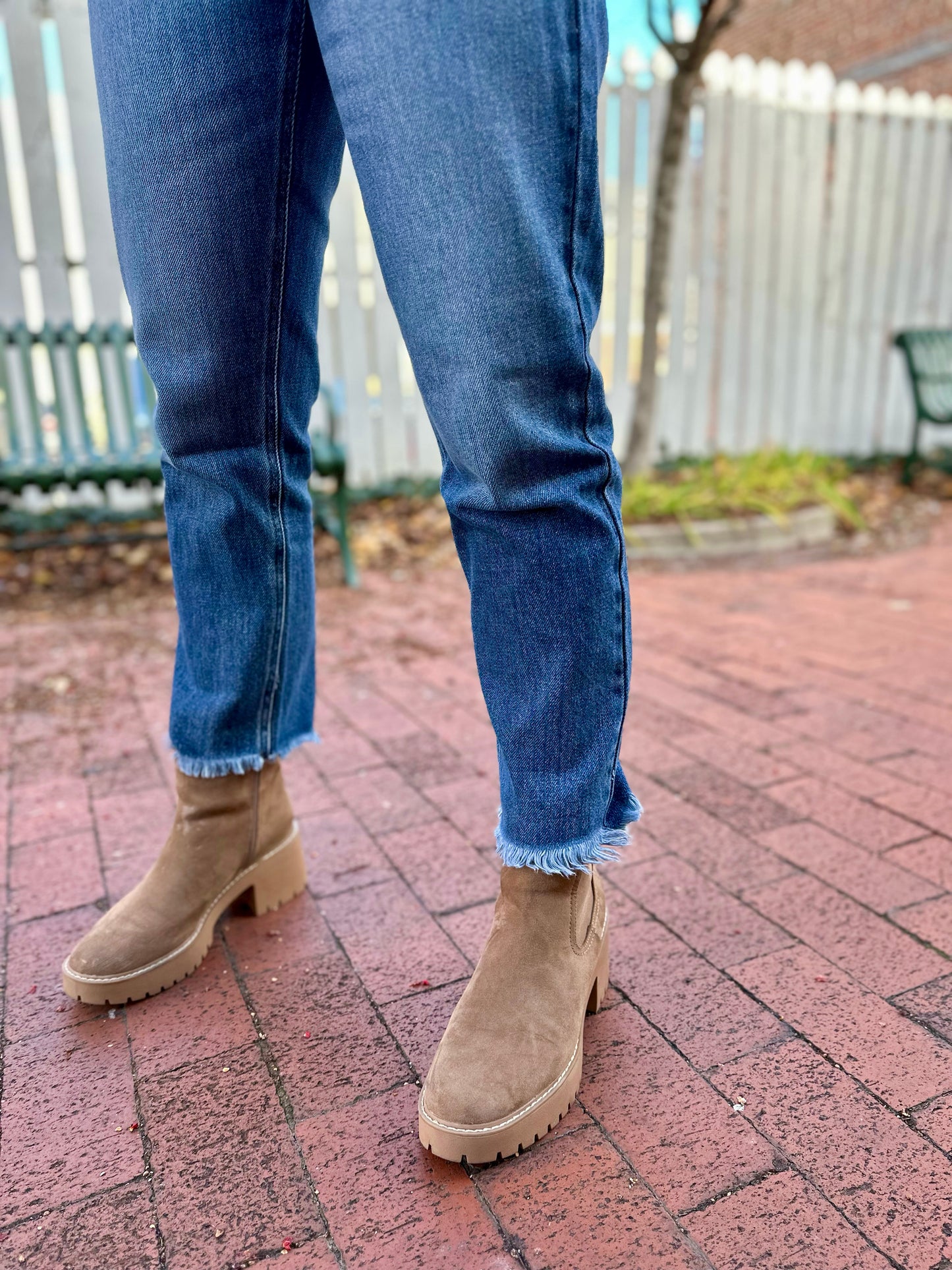 KanCan Teagan High Rise Slim Straight